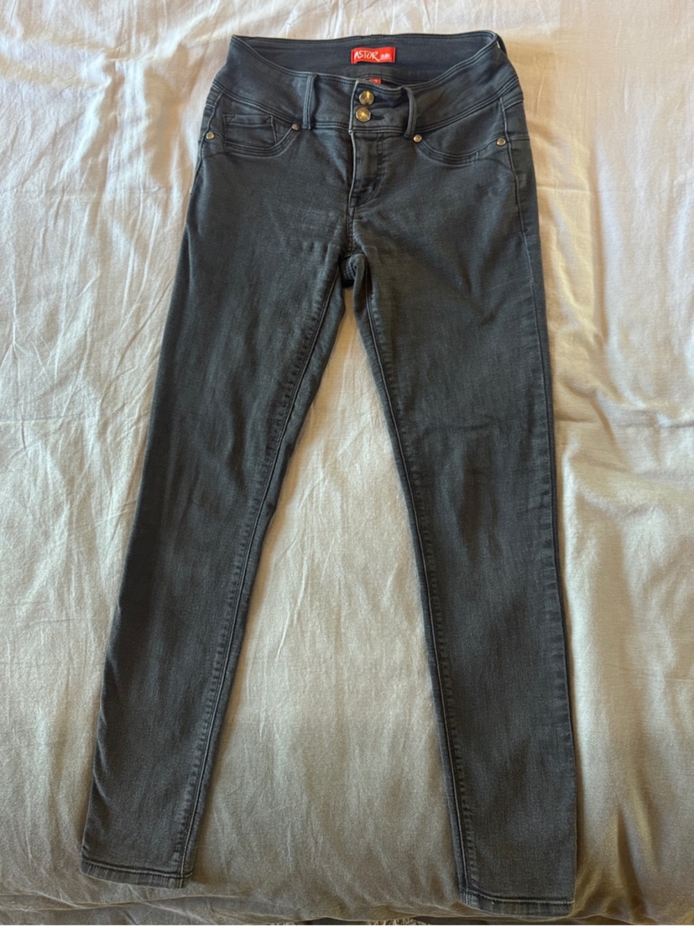 Astor Black Skinny Jeans for Women